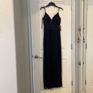navy blue prom/formal dress. unworn, tags on.